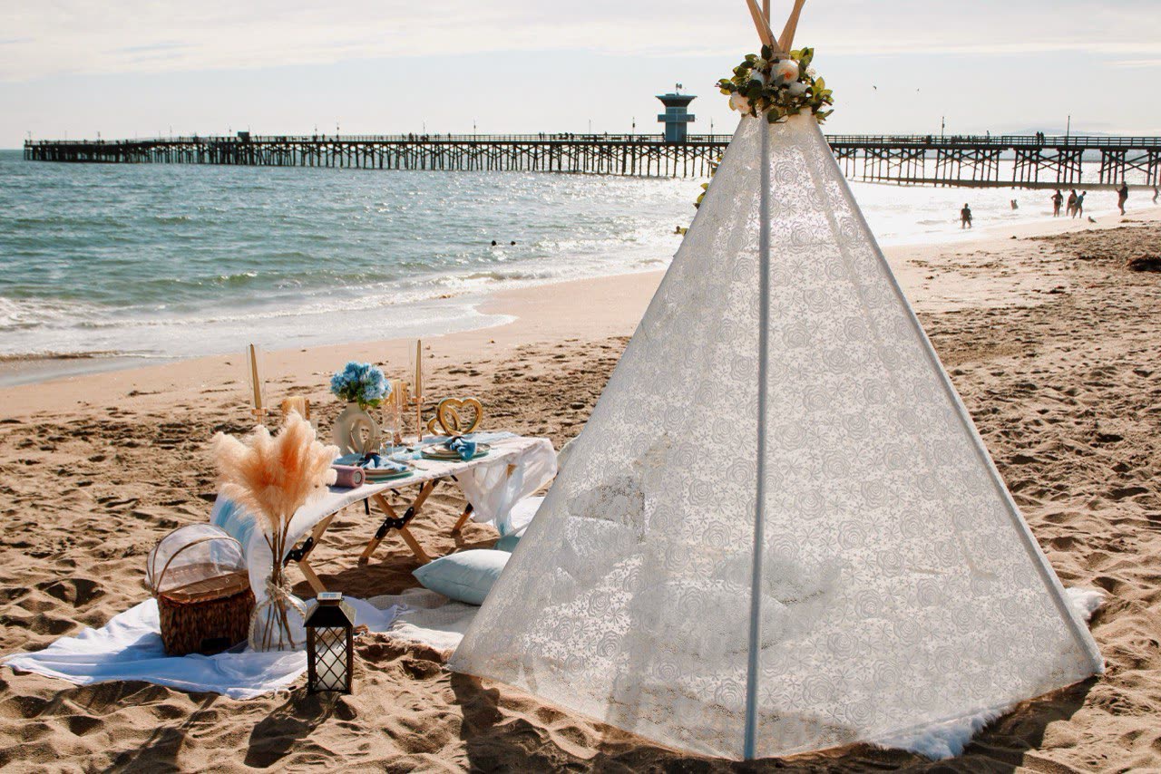 Beautiful piccin at the beach