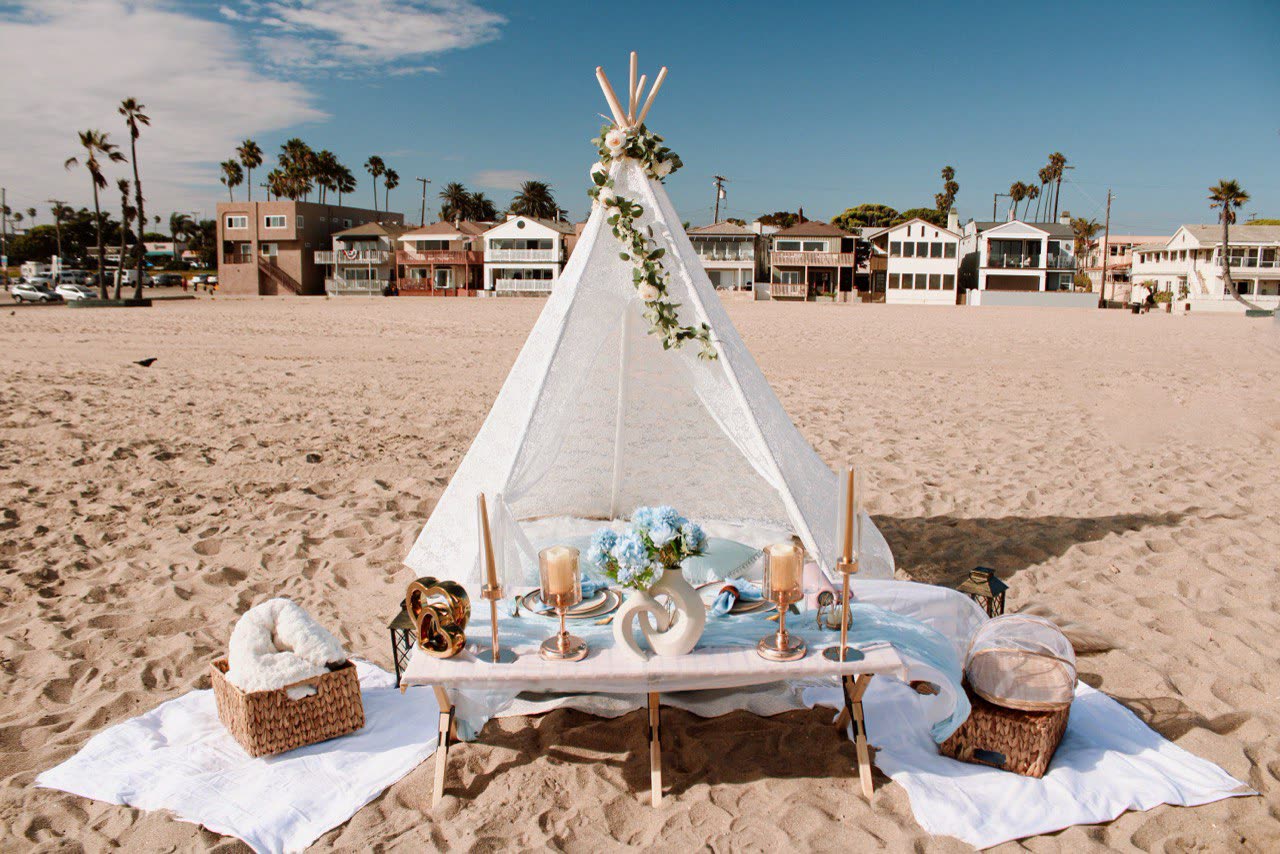 Teepee beach idea